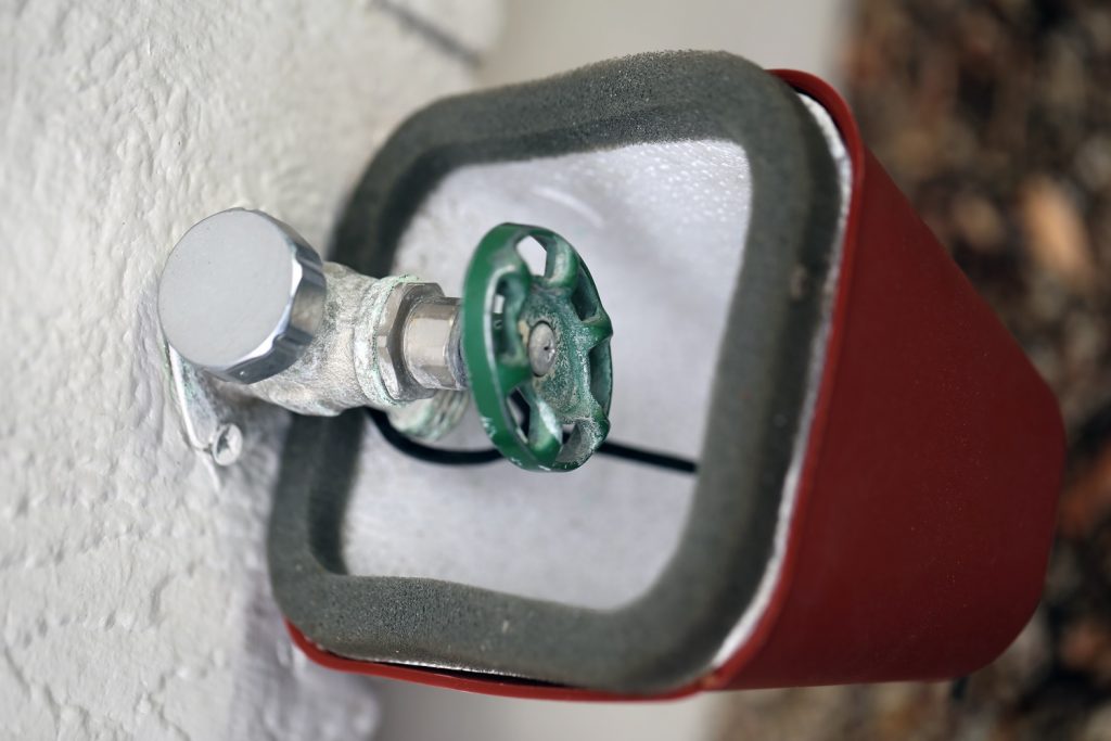 how-to-stop-pipes-from-freezing